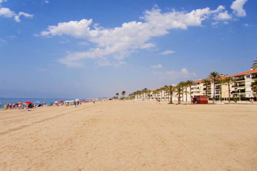 Apartamento En Calafell A 100M De La Playa Apartment Luaran gambar